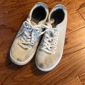 Allbird trail runners size 10